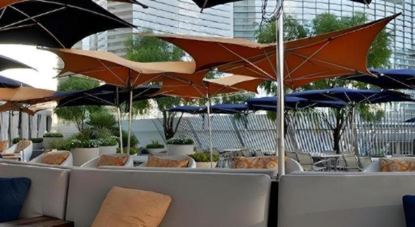 Luxury International By Vdara Hotel 4*