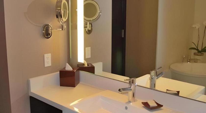 Hotel Luxury International By Vdara 4*