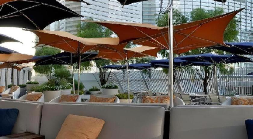 Hotel Luxury International By Vdara 4*